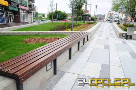 Odnowiony skwer na placu Piłsudskiego robi wrażenie