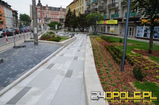 Odnowiony skwer na placu Piłsudskiego robi wrażenie