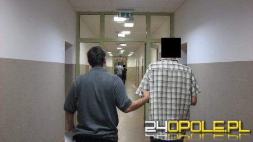 Policjanci znaleźli u 26-latka kilkadziesiąt porcji marihuany