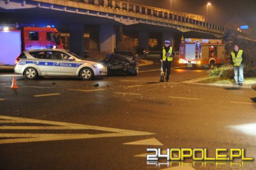 Siedem osób rannych w wypadku na rondzie