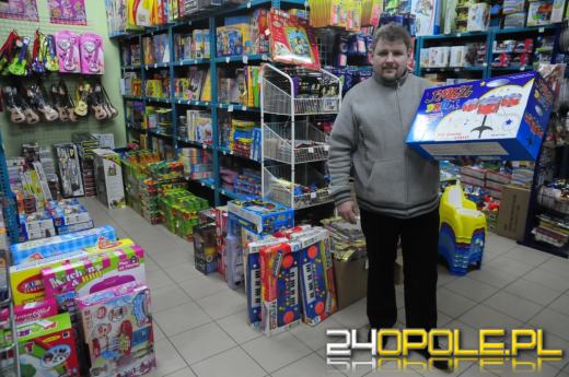 Opolanie na prezenty nie żałują. Tradycja broni się przed reklamą