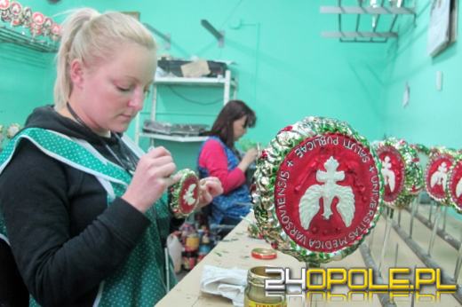 Wiecie, jak powstają bombki?