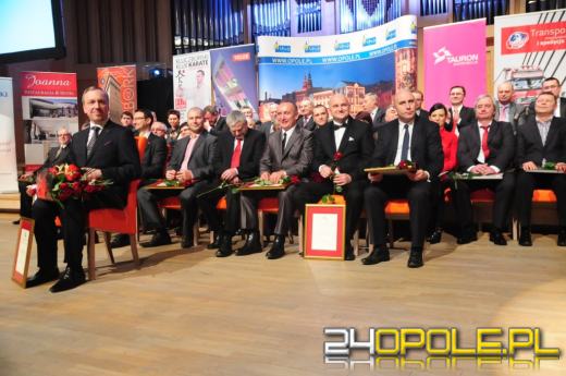 Minister Kultury uhonorowany Kryształowym Laurem Umiejętności i Kompetencji