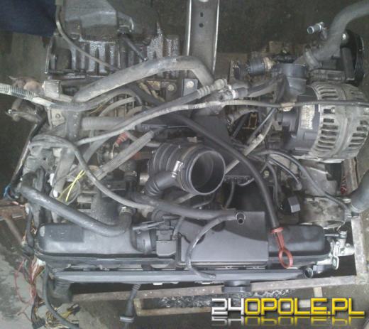 21-latek ukradł z hurtowni silnik, spotkali go policjanci