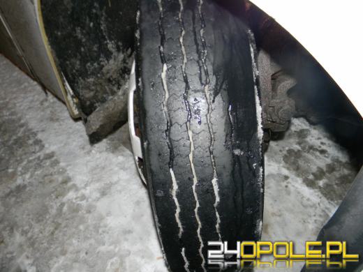 Niesprawne autokary miały wieźć dzieci na wycieczkę