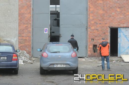 Opolska policja rozbiła "dziuplę" z kradzionymi ciężarówkami  