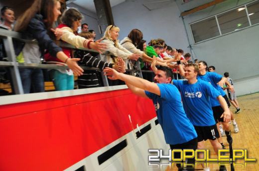 Ostatnia wygrana w sezonie. Gwardia Opole świętuje awans do Superligi.