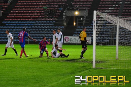 Piękno futbolu przy Oleskiej. Odra remisuje 3:3 w doliczonym czasie.