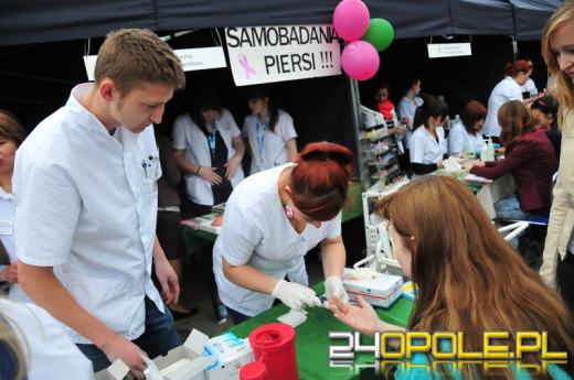 Trwa XI Festiwal Nauki. Tłumy opolan na pikniku naukowym.