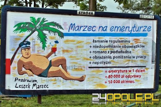 W centrum miasta pojawił się billboard, komentujący aferę w opolskiej policji
