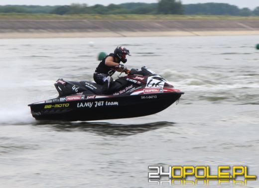 Skutery wodne opanowały Jezioro Nyskie