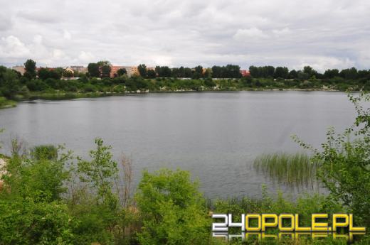 Miasto chce wyburzyć garaże przy kamionce Piast