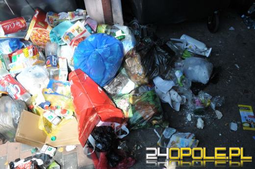 Kolejne problemy ze śmieciami. Za mało kubłów, za rzadko odbierane odpady.