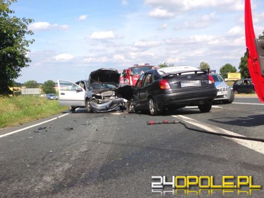 Zderzenie trzech samochodów w Olszowej