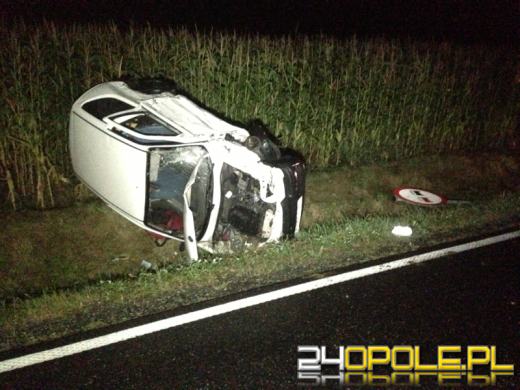 Nietrzeźwa 25-latka spowodowała wypadek pod Kuniowem
