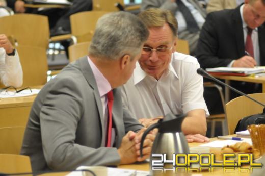 Marszałek Sebesta zostaje na stanowisku