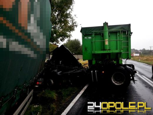 Karambol czterech ciężarówek pod Nysą