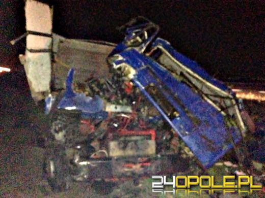 Ciężarówka do kasacji, kierowcy nic się nie stało