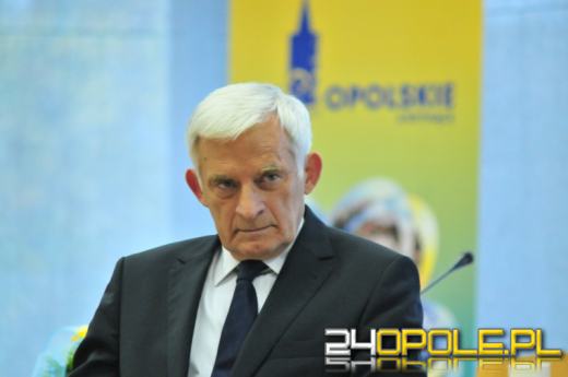 Jerzy Buzek odebrał tytuł Honorowego Obywatela Województwa Opolskiego