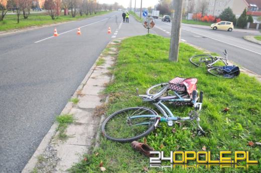 Kierowca BMW zabił rowerzystę, uciekł i porzucił samochód
