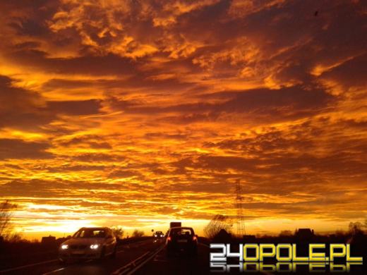 Piękny zachód słońca nad Opolszczyzną