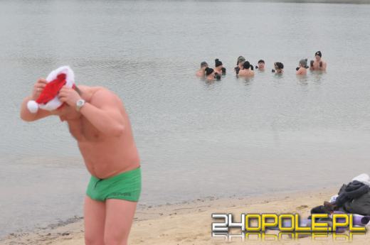 Temperatura poniżej zera? Dla nich najlepsza do kąpieli!