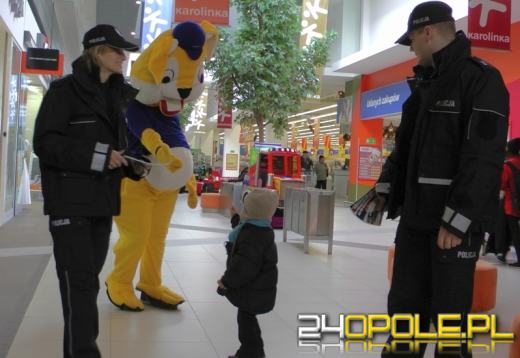Żeby święta były bezpieczne. Zobacz, jakie rady mają opolscy policjanci.