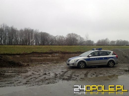 Podczas prac przy wałach w Nysie znaleziono niewybuch