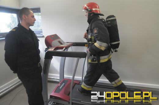 Nowoczesna komora dymowa służy opolskim strażakom