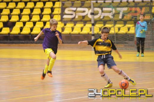 Młodzi piłkarze rywalizują w MOSiR Junior Cup