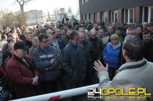 Pracownicy Taboru Szynowego: Złodzieje! Oddajcie nasze pieniądze!