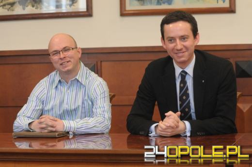 Radny Przemysław Bukowski zmienił barwy polityczne