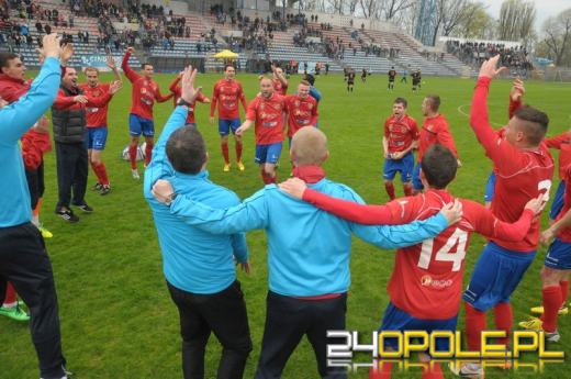 Odra wygrywa z liderem. Gol Wawrzyniaka "stadiony świata"