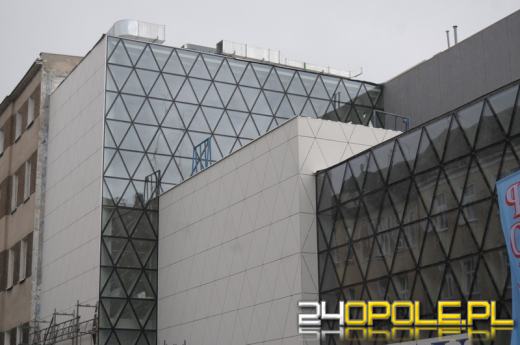 Elewacja Teatru Lalki i Aktora prawie gotowa