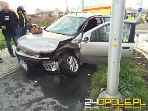 Honda i fiat zderzyły się na Alei Solidarności