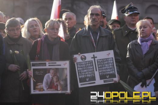 Opolska prawica uczciła 4. rocznicę katastrofy smoleńskiej