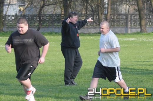 Legenda futbolu amerykańskiego trenuje opolskich Rosomaków
