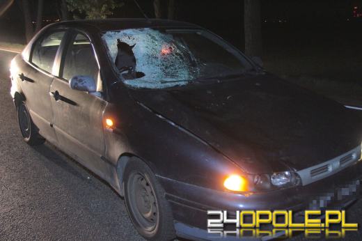 Pieszy zginął na drodze między Opolem a Zawadą