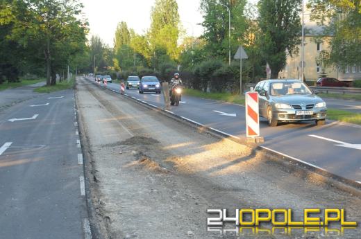 Drogowcy remontują ulicę Batalionów Chłopskich