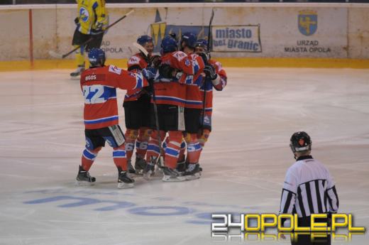 Hokeiści z Bytomia górą podczas meczu na Toropolu