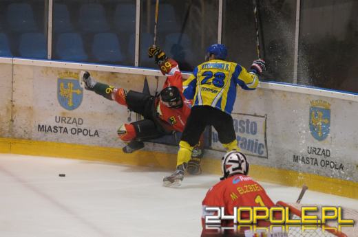Orlik lepszy od Naprzodu Janów. Zdecydowała ostatnia tercja.