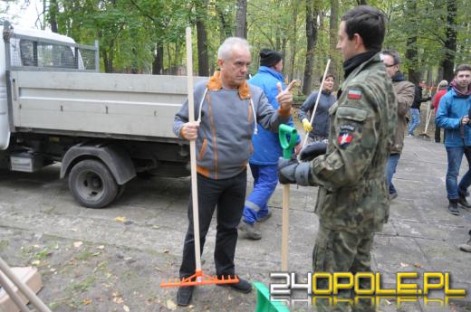 Opolanie kolejny raz sprzątali cmentarz przy ul. Wrocławskiej