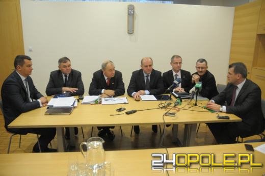 Budżet województwa na 2015 uchwalony. Szykują się duże inwestycje drogowe.