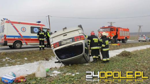 Volkswagen dachował pod Jarnołtówkiem