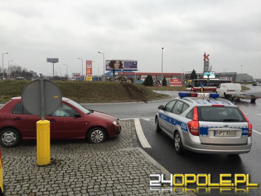 Pogorszyła się pogoda, kierowcy są mniej uważni