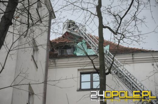 Wiatr uszkodził dach zamku w Brzegu. Eksponaty są bezpieczne.