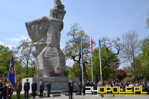 Opolanie uczcili 224. rocznicę uchwalenia Konstytucji 3 Maja