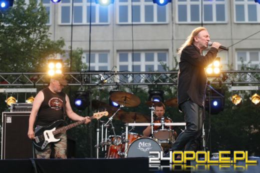 Kukiz porwał Opolan. "Rock Opole 2015" przeszedł do historii.