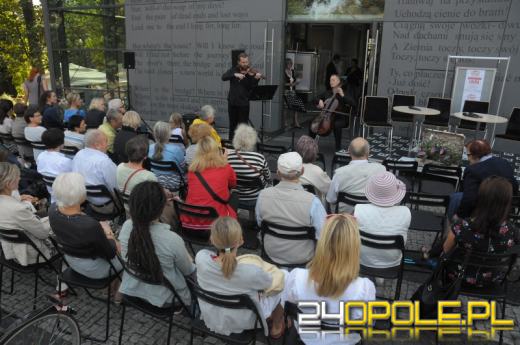 Opolanie wzięli udział w "Narodowym Czytaniu"