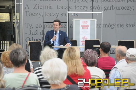 Opolanie wzięli udział w "Narodowym Czytaniu"